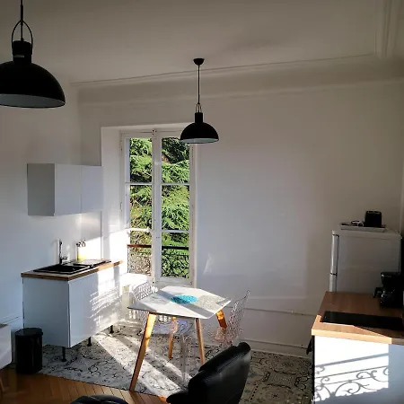 Appartement Moderne,face Au Parc. Aix-les-Bains